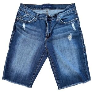 Rock & Republic Dark Wash Ripped Denim Shorts | Size 6